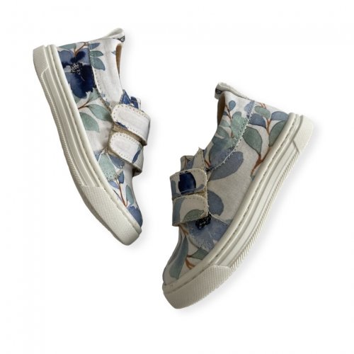 Sneakers light blue floral